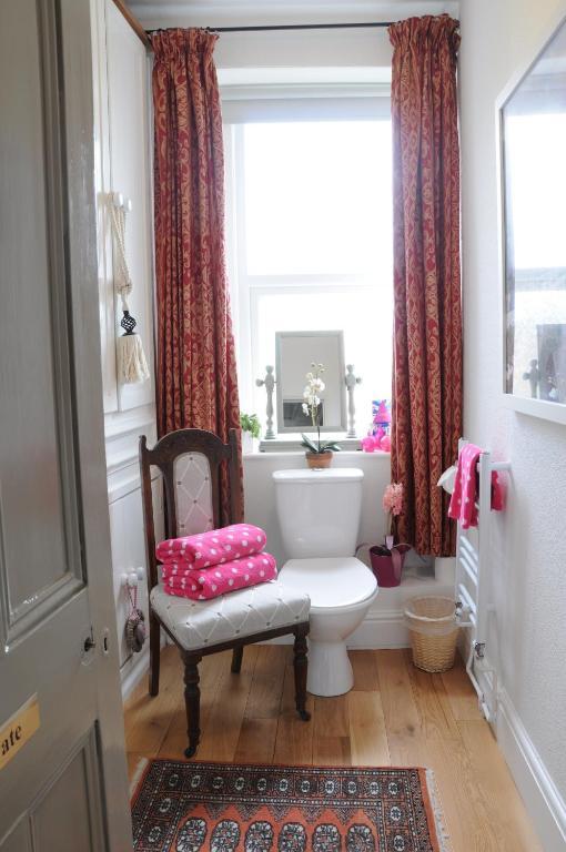 The Forester And Flower Bath Quarto foto